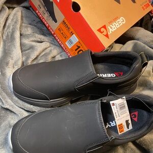NEW GERRY Men's Black MOC II Slip On Shoe Size 10.5